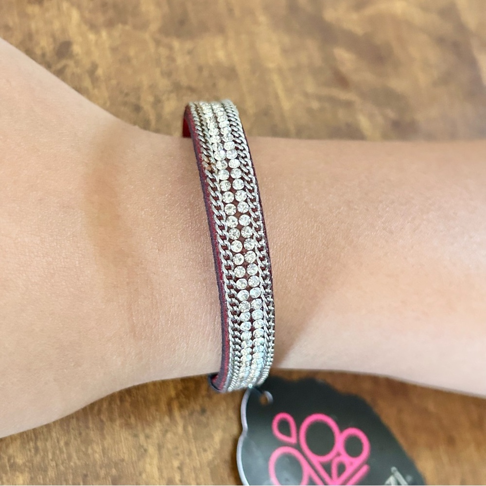 Paparazzi Red Snap Closure Rhinestone Thin Bracelet (NWT)